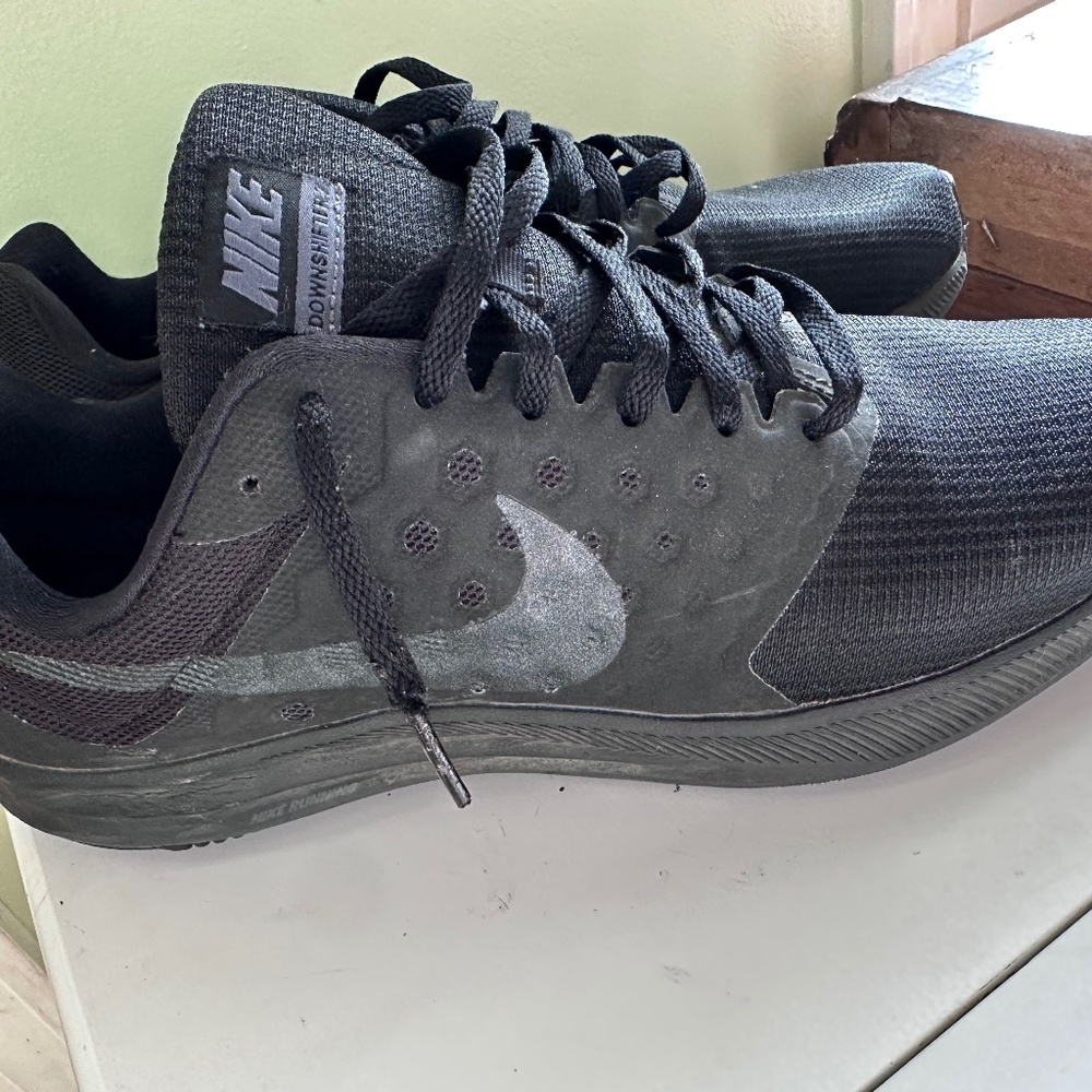 Nike Downshifter 7 Tennis Shoes